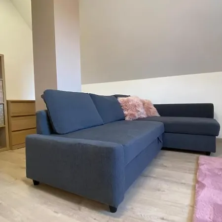 Apartment Oazis Apartmanhaz *