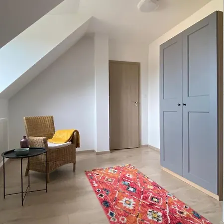 Oazis Apartmanhaz Fertoszentmiklos