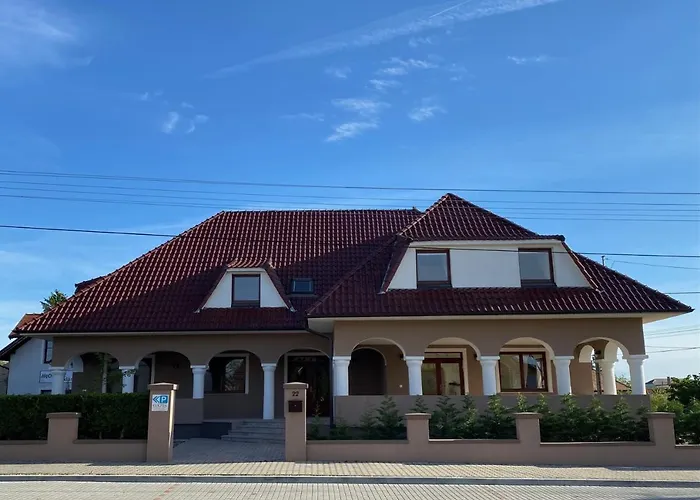 Oázis Apartmanház Fertoszentmiklos